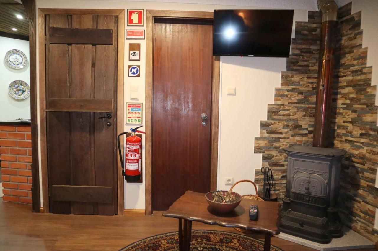 Holiday home Casa Velha Do Fumeiro